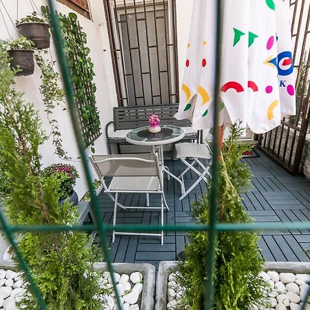 Gray Luxe Lägenhet Belgrad Exteriör bild