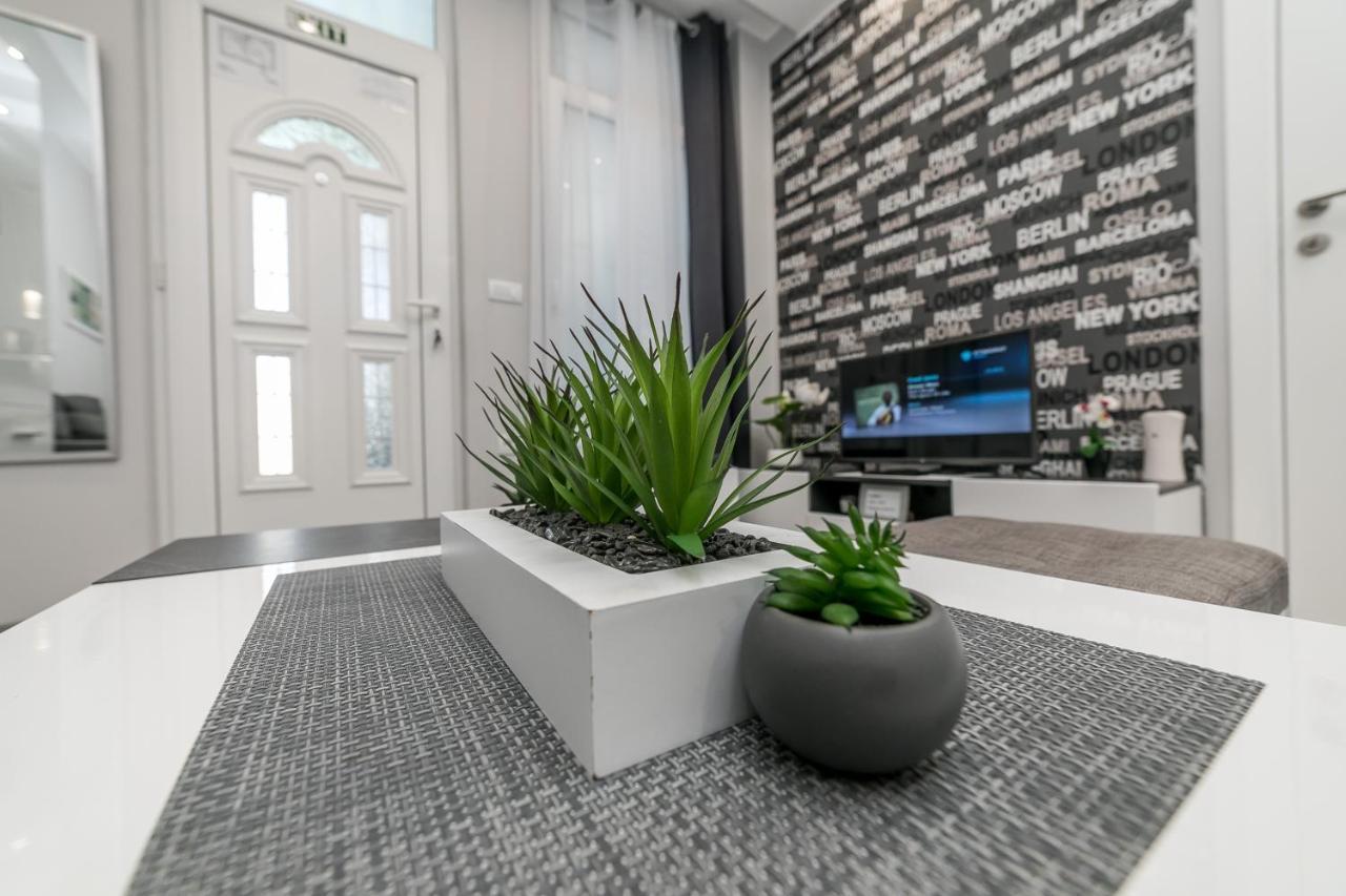 Gray Luxe Lägenhet Belgrad Exteriör bild