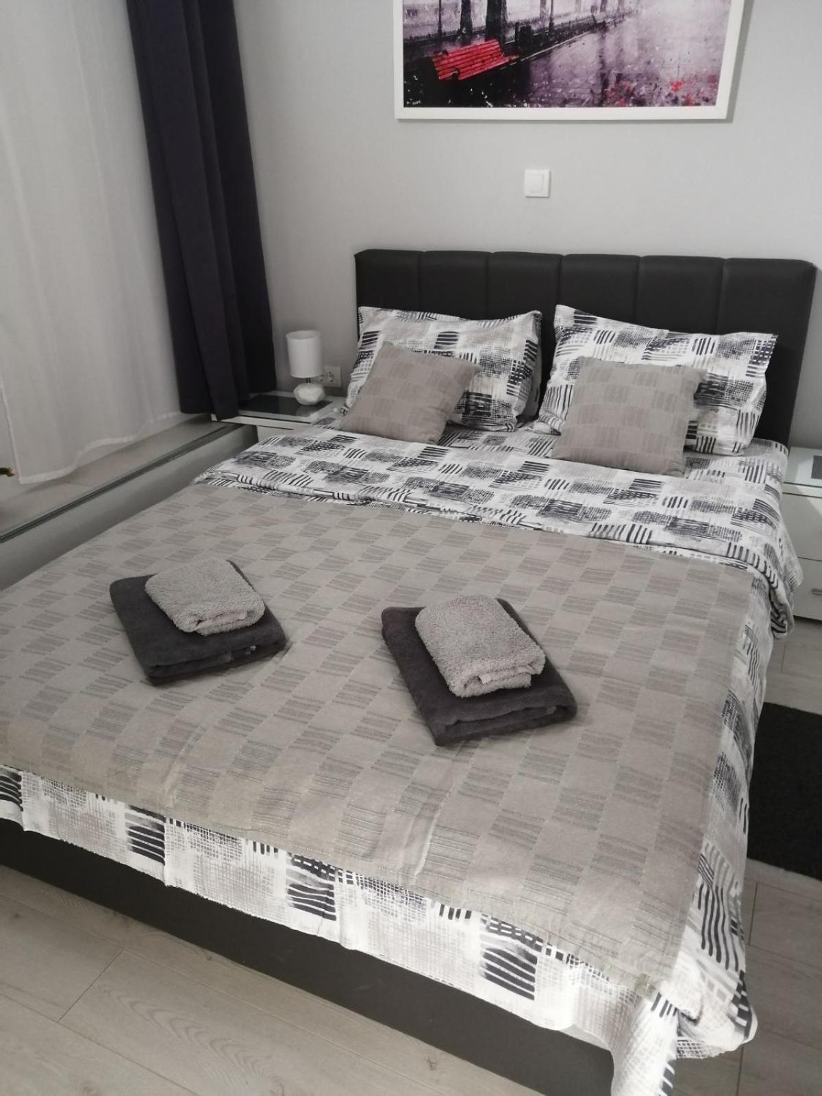Gray Luxe Lägenhet Belgrad Exteriör bild